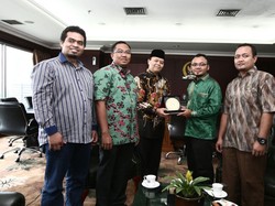 Pimpinan MPR Minta Umat Islam Bersatu Jangan Saling Menafikan