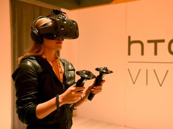 Beda Rp 2 Jutaan dari Oculus Rift, Apa Istimewanya HTC Vive?