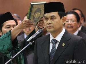 Sosok Hakim Tinggi Herri Swantoro di Balik Vonis Mati Herry Wirawan Sosok Hakim Tinggi Herri Swantoro di Balik Vonis Mati Herry Wirawan