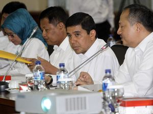 Ini Kata Kemenpan RB Soal SMS Ancaman dari Guru Honorer ke Menteri Yuddy