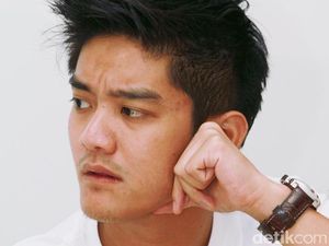 Ketika Boy William Hina Young Lex Langsung di Depannya