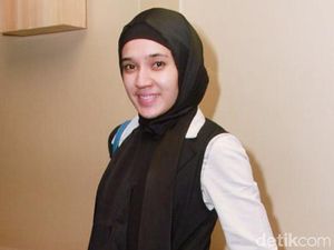 Mau Ikut Audisi Sunsilk Hijab Hunt 2016? Baca Dulu Saran dari Dhini Aminarti Mau Ikut Audisi Sunsilk Hijab Hunt 2016? Baca Dulu Saran dari Dhini Aminarti