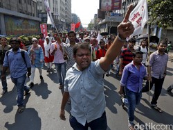 Kerusuhan di India Tewaskan 11 Orang, Masjid Ikut Dibakar