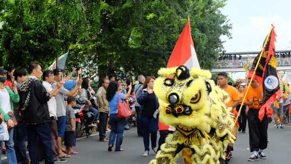 Warna-warni Karnaval Cap Go Meh 2016 di Glodok Warna-warni Karnaval Cap Go Meh 2016 di Glodok
