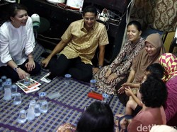 Cerita Sandiaga Blusukan dan Berdayakan Warga Manggarai Selatan