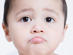 Yuk Kenali Aneka Penyebab Sariawan pada Anak