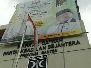 Tantowi Yahya Paling Populer di Internal Kader PKS Banten