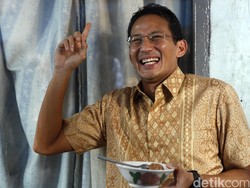 Head to Head Ahok Lawan Sandiaga Uno dari Kacamata Survei