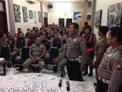 Satpol PP Dapat Pelajaran Pengaturan Lalu Lintas