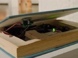 Mulai Kehilangan Posisi, ISIS Pasang Bom di Alquran