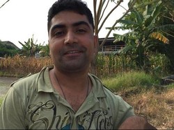 Ditembak di Kepala, Warga Afghanistan Lari ke Indonesia