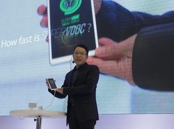 Oppo Super VOOC: Baterai Penuh Cukup 15 Menit