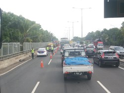 Kecelakaan Truk, 2 Lajur Tol Jatinegara Arah Priok Sudah Bisa Dilintasi