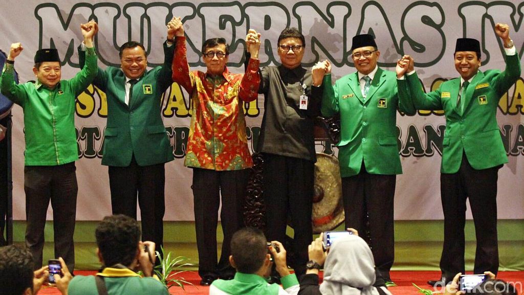 Romi dkk Gelar Mukernas PPP di Ancol Romi dkk Gelar Mukernas PPP di Ancol