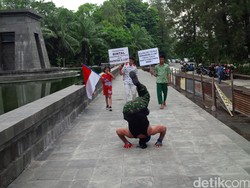 Prihatin Narkoba di Lingkungan TNI, Kopral Bagyo Aksi Koprol dan Nyebur Kolam