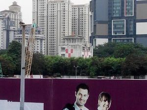 Melihat Menara Tintin di Bandara Kemayoran di Tengah Kepungan Gedung Apartemen