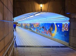 Ini Terowongan Paling Ngejreng di Singapura