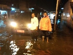 Diguyur Hujan, Sejumlah Wilayah di Jakarta Tergenang Air