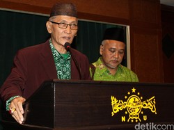 Ketum MUI Miftachul Akhyar: Tugas Ulama Membina Bukan Menghina