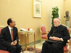 Terima Dubes RI, Menlu Vatikan: Gerakan LGBT Dosa