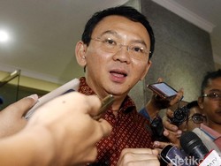 Jakarta Masih Banjir, Ahok: Sungai yang 56 Meter Sekarang Cuma 6 Meter