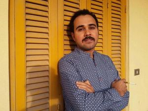 Dibui karena Novel The Use of Life, Kasus Ahmed Naji Masih Berlanjut