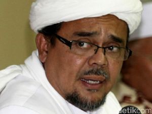 Pengacara Ajukan Praperadilan Tersangka Habib Rizieq ke PN Jaksel Hari Ini Pengacara Ajukan Praperadilan Tersangka Habib Rizieq ke PN Jaksel Hari Ini
