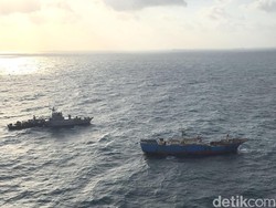 TNI AL Berhasil Tangkap Kapal Asing Buruan Interpol di Kepri