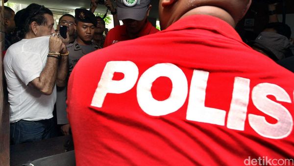 Polisi Amankan 1 WNA dari Kalibata City