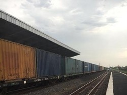 Kajian Awal Proyek Kereta Kencang JKT-SBY Sudah Sampai Jokowi