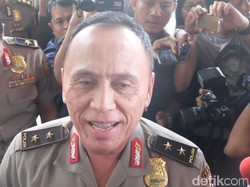 Bawa Rombongan Polisi 3 Bus, Kadiv Hukum Mabes Polri Sambangi KPK