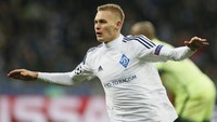 Memasuki babak kedua, Dynamo Kiev yang tampil ngotot untuk mengejar ketertinggalan mampu menipiskan skor lewat sepakan Vitaliy Buyalskiy di menit ke-59. Reuters/Valentyn Ogirenko.
