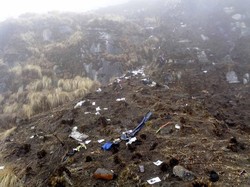 Video Puing-puing Pesawat Twin Otter yang Jatuh di Mimika Papua