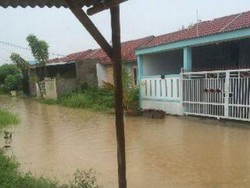 Perumahan di Babelan Bekasi Ini Terkepung Banjir
