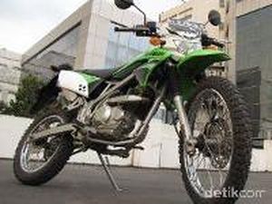 Masih Pakai Karbu, Kawasaki KLX 150 Pede Lawan Yamaha WR155 dan CRF150L Masih Pakai Karbu, Kawasaki KLX 150 Pede Lawan Yamaha WR155 dan CRF150L