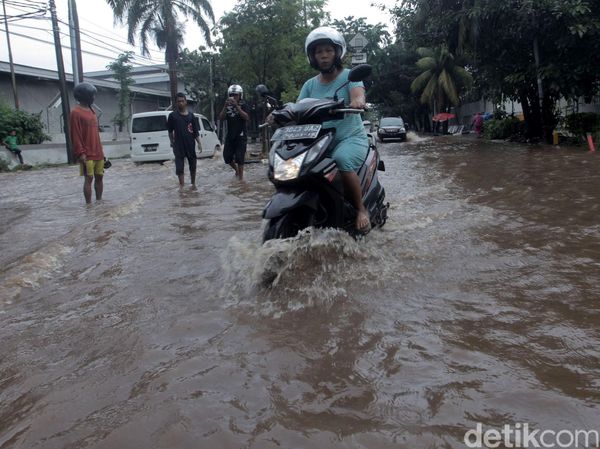 Banjir Sapa Sunter