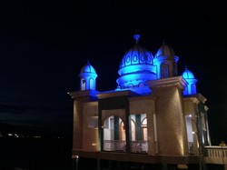 Lihat Gerhana di Palu, Malamnya ke Masjid Terapung yang Menyala