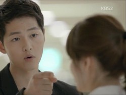 Song Joong Ki Siap Tur Asia, Mampir ke Indonesia Nggak Ya?