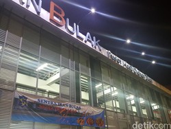 Percantik Kawasan Sentra Ikan Bulak, Risma Bangun Patung Suro-Boyo Ala Merlion