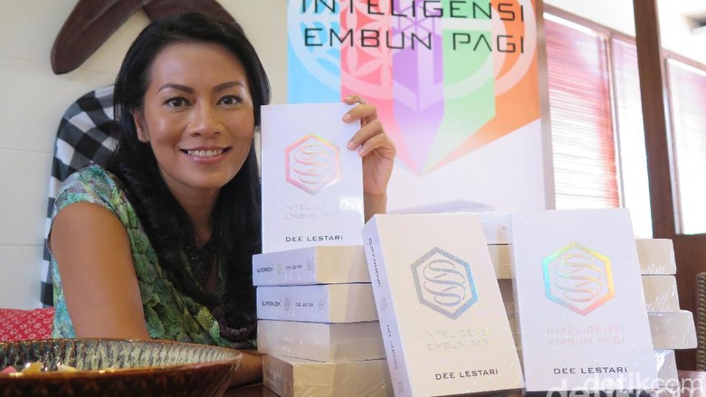 Selain Tere Liye, Dee Lestari Pertanyakan Pajak Penulis yang Selangit