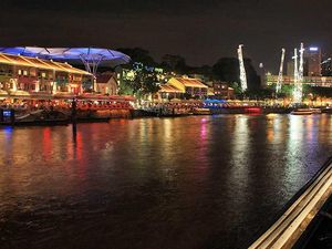Foto: Sandiaga Uno, Clarke Quay dan Pasar Baru Jakarta