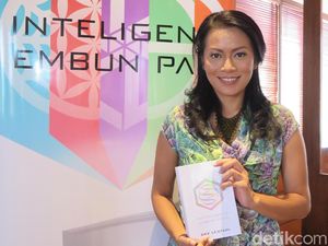 Usai Rilis Novel Terakhir Supernova, Dewi Lestari Rehat Menulis Usai Rilis Novel Terakhir Supernova, Dewi Lestari Rehat Menulis
