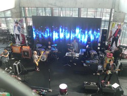 Latihan Nidji 3 Jam Jelang Pesta Ulang Tahun