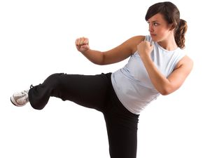 Wanita Wajib Tahu, 7 Bela Diri yang Berguna untuk Lawan Kejahatan di Jalan