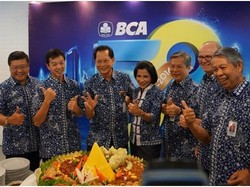 Rayakan Hari Jadi ke-59, BCA Lakukan Berbagai Kegiatan