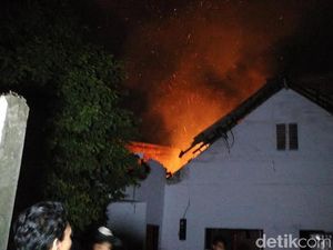 Polisi: Ada Bau Minyak Tanah di Lokasi Kebakaran Kalijodo