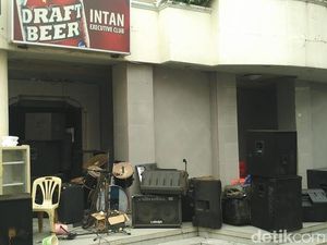 Jelang Penertiban Kalijodo, Kafe Daeng Aziz Dikosongkan