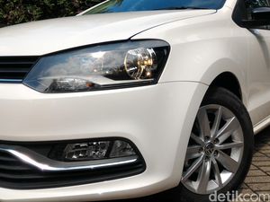 Menjajal Polo Bermesin 1.200 cc