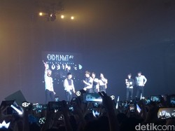 Puas! Malam Minggu Sambil Lari-larian di Konser THE EXOluXion Jakarta