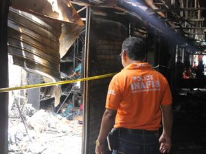 Kebakaran Pasar Yaik Semarang Diduga Karena Korsleting Listrik